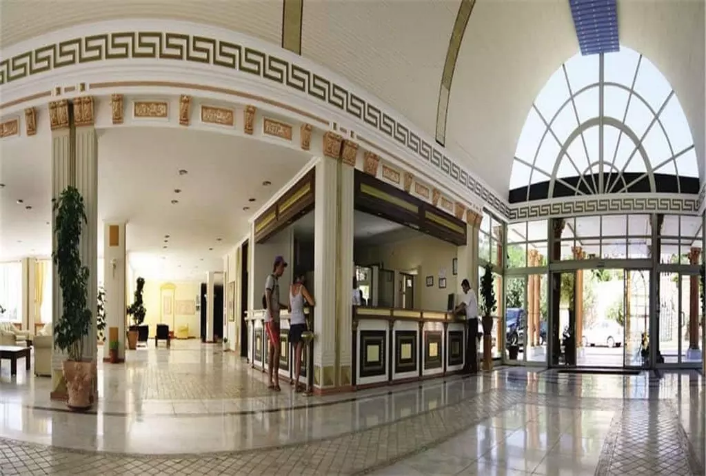 hotel flora suites kusadasi_shabavizparvaz_09.jpg